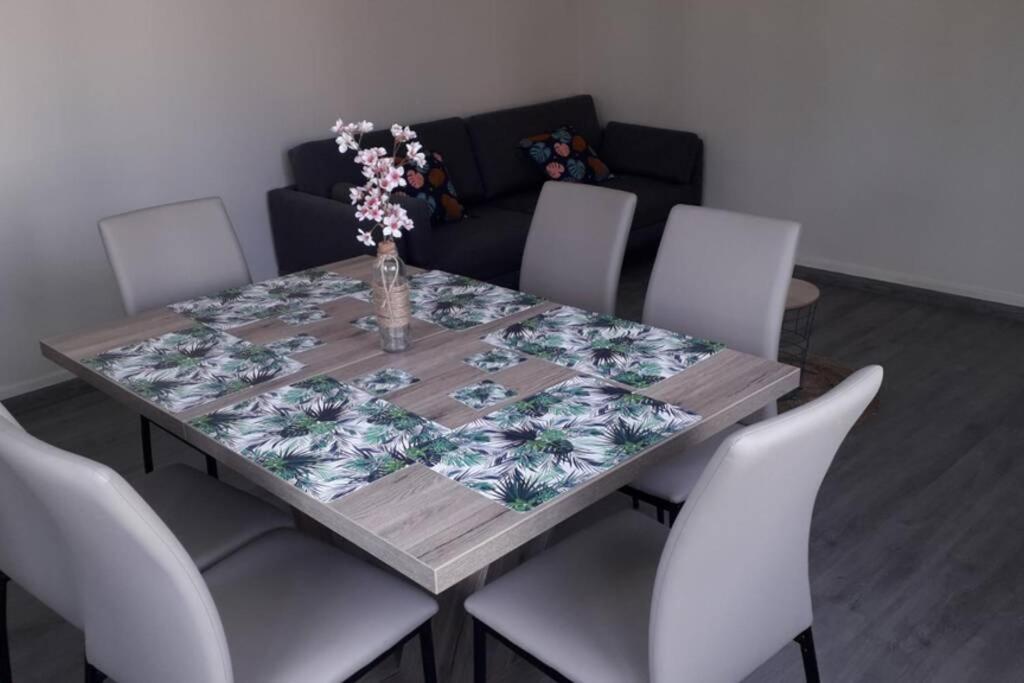 שאמפניול Maison Au Coeur Du Jura מראה חיצוני תמונה